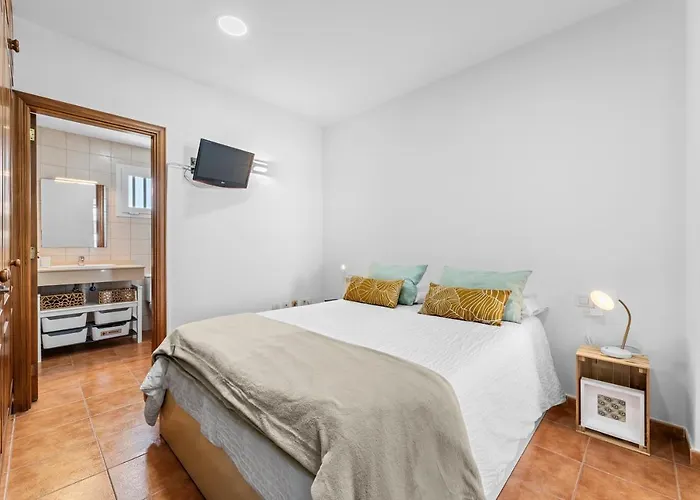 Home2book Stunning Terrace & Bbq House Playa Honda * 플라야 온다