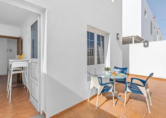 Home2book Stunning Terrace & Bbq House Playa Honda 플라야 온다